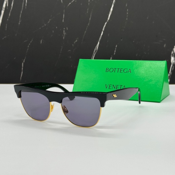 NEW BV1003S 001 BOTTEGA VENETA BLACK GREY CAT EYE UNISEX SUNGLASSES - Picture 1 of 9